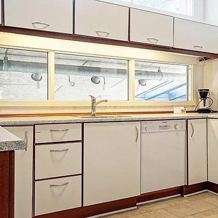 Seaside Oasis With Pool - By Traum Hébergement de vacances *