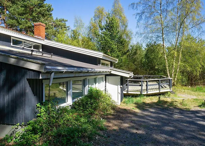 Seaside Oasis With Pool - By Traum